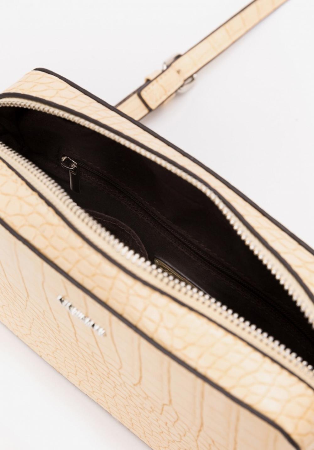 Bolso de mano y bandolera