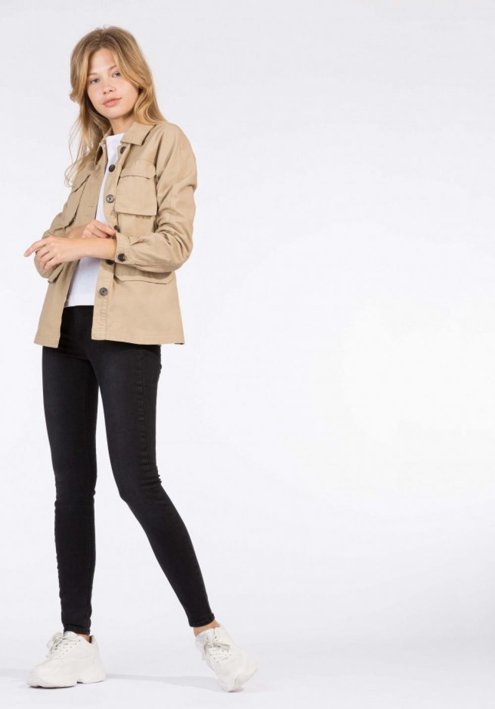 Chaqueta ,Sobre camisa Sintra