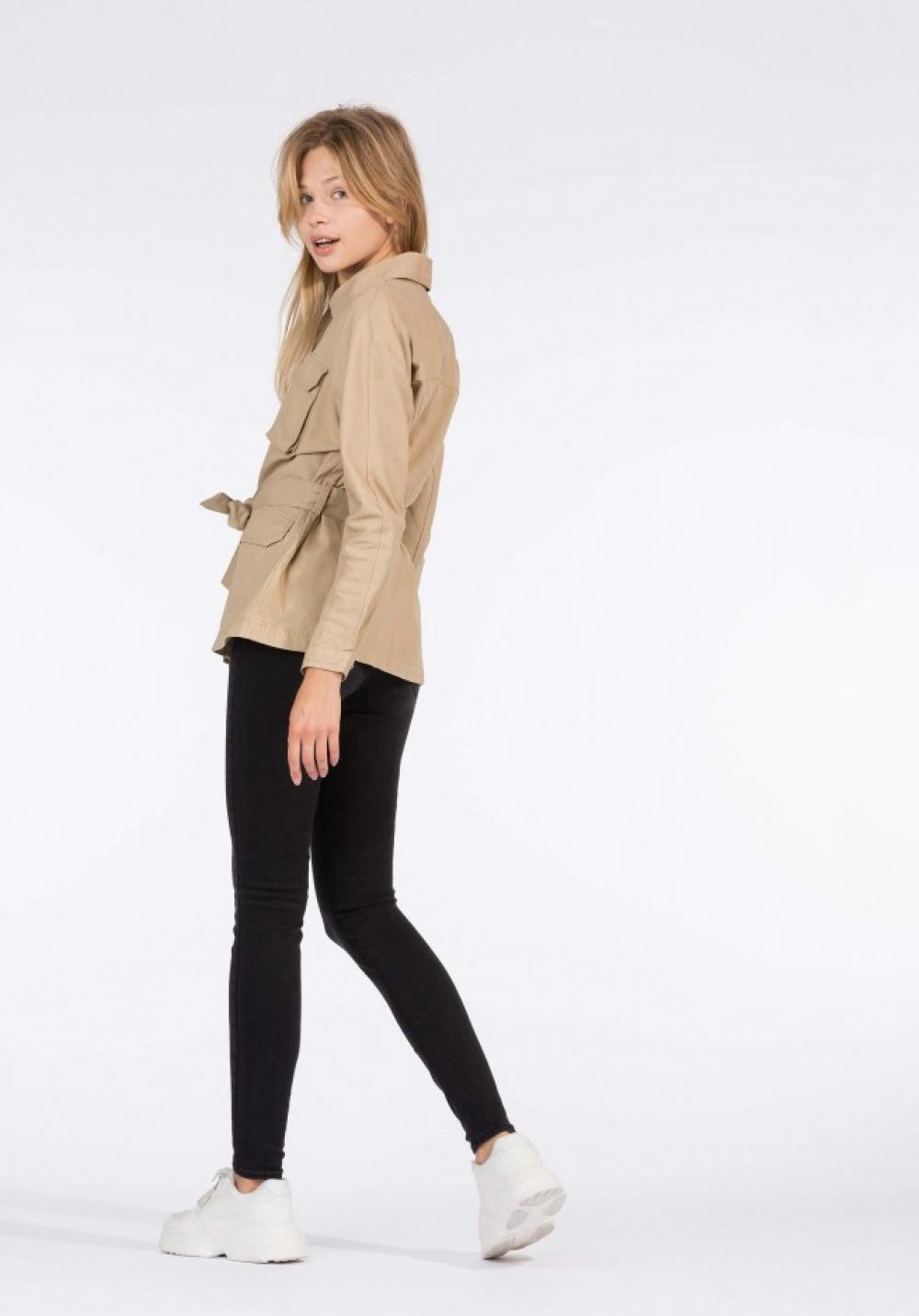 Chaqueta ,Sobre camisa Sintra